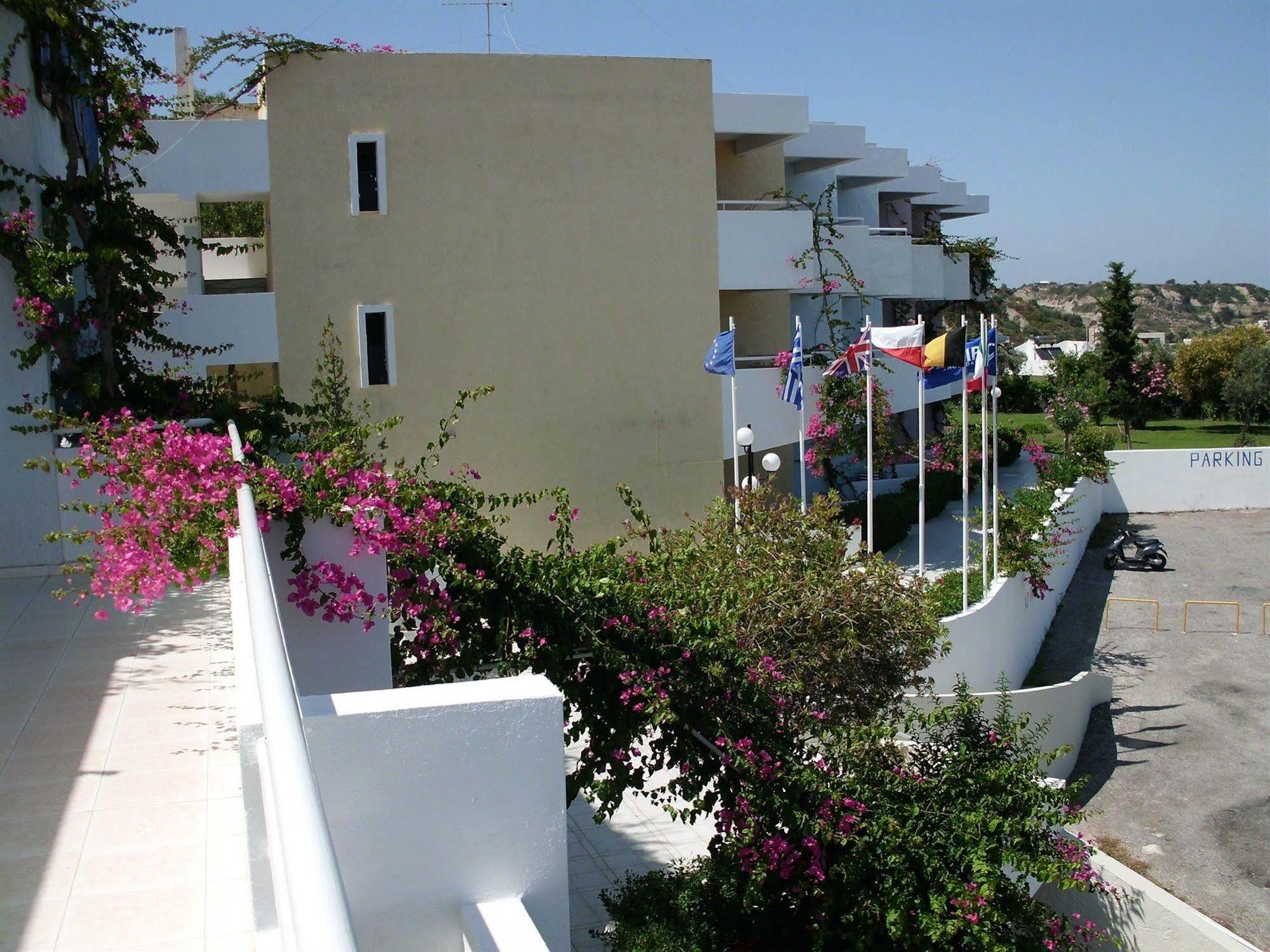 Iris Hotel Afantou Extérieur photo